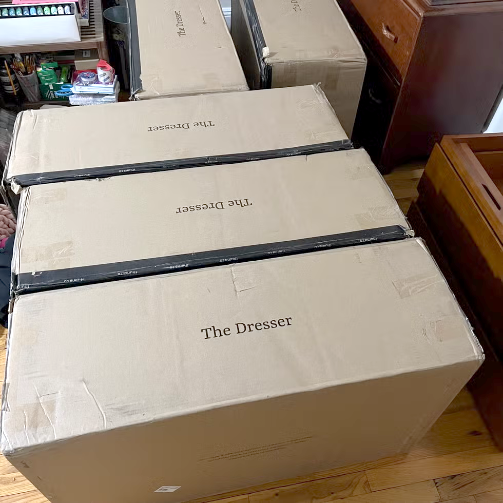 boxes of the thuma dresser