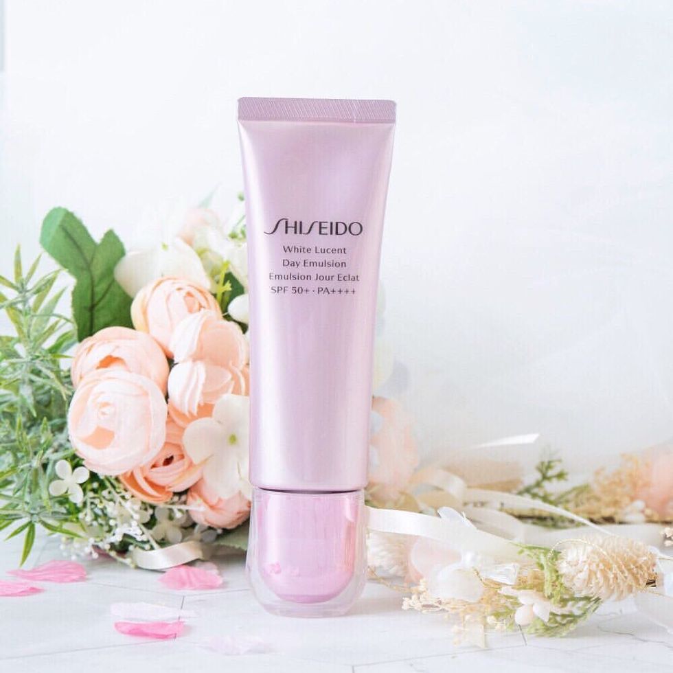 Product, Pink, Beauty, Skin care, Hand, Cream, Material property, Flower, Plant, Lotion, 