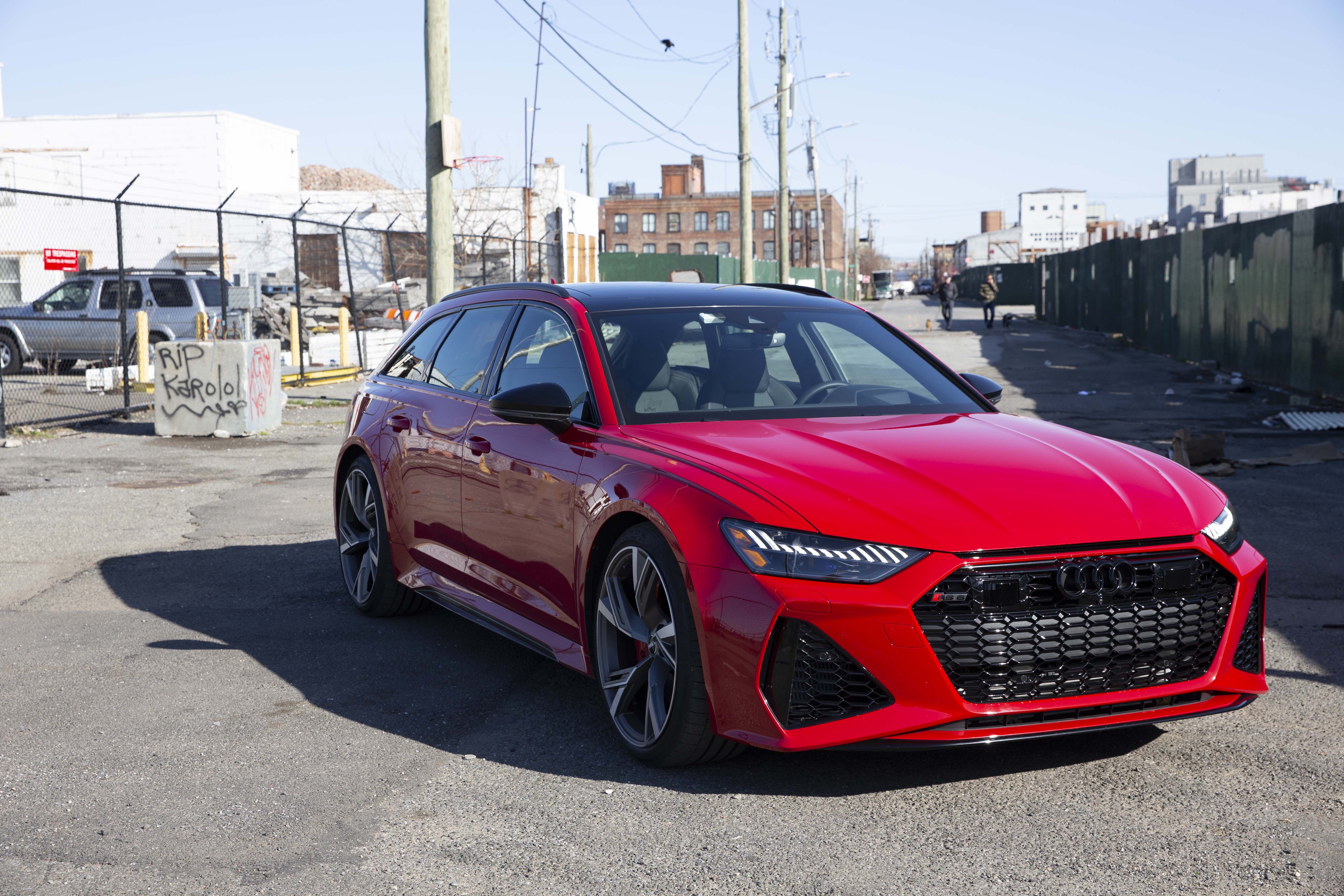 The 2021 Audi RS 6 Avant Makes You Feel Like King of the VW Group