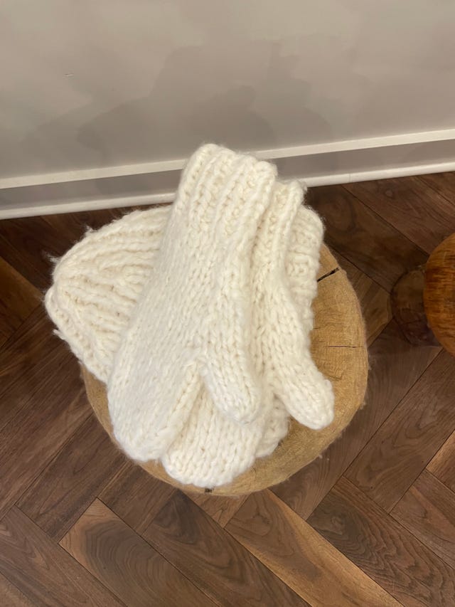 mittens