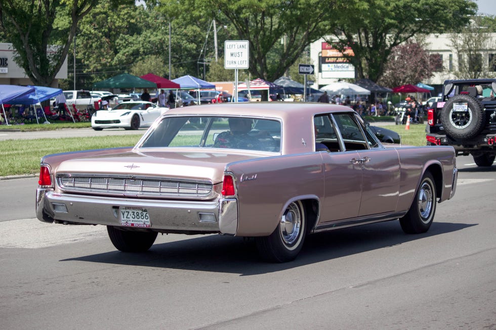 lincoln continental