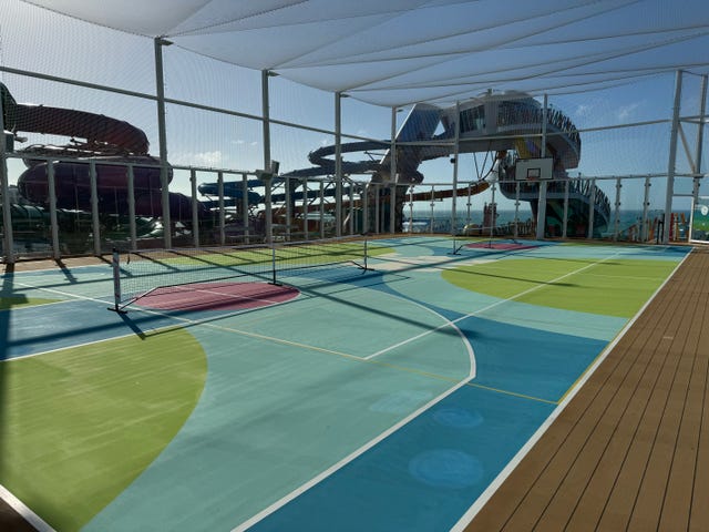 royal caribbean icon of the seas thrill island sports court