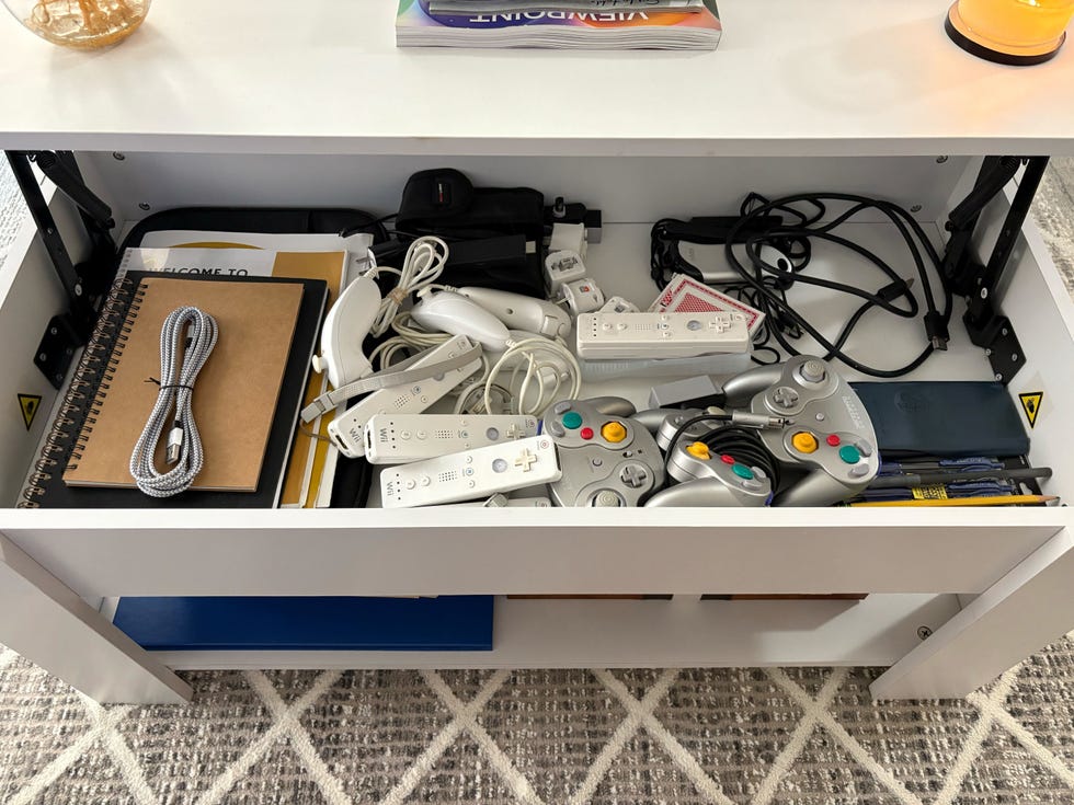 coffee table storage