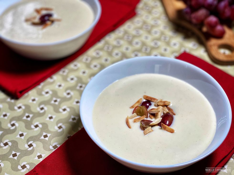 white gazpacho with almonds and grapes