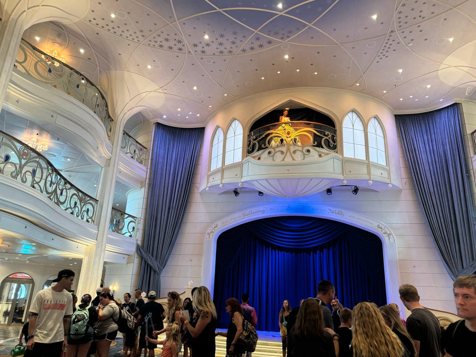 disney wish grand hall embarkation day