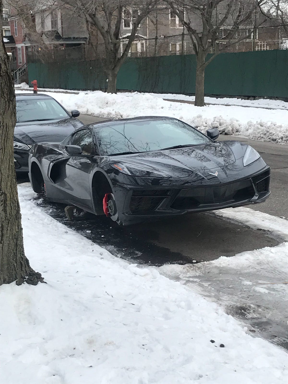 Yikes, Someone Stole the Wheels off This C8 Corvette