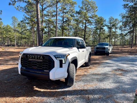 2022 and 2021 toyota tundra trd pros