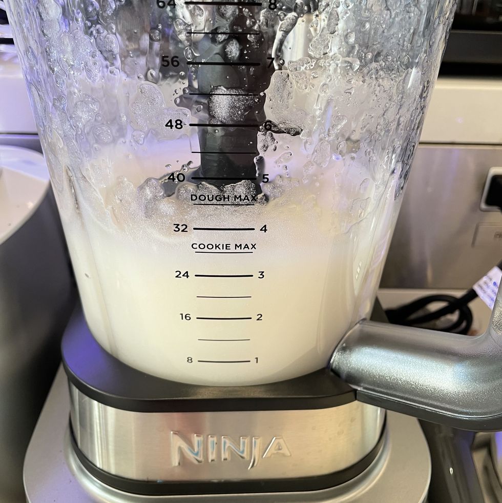 frozen margarita blended in ninja blender