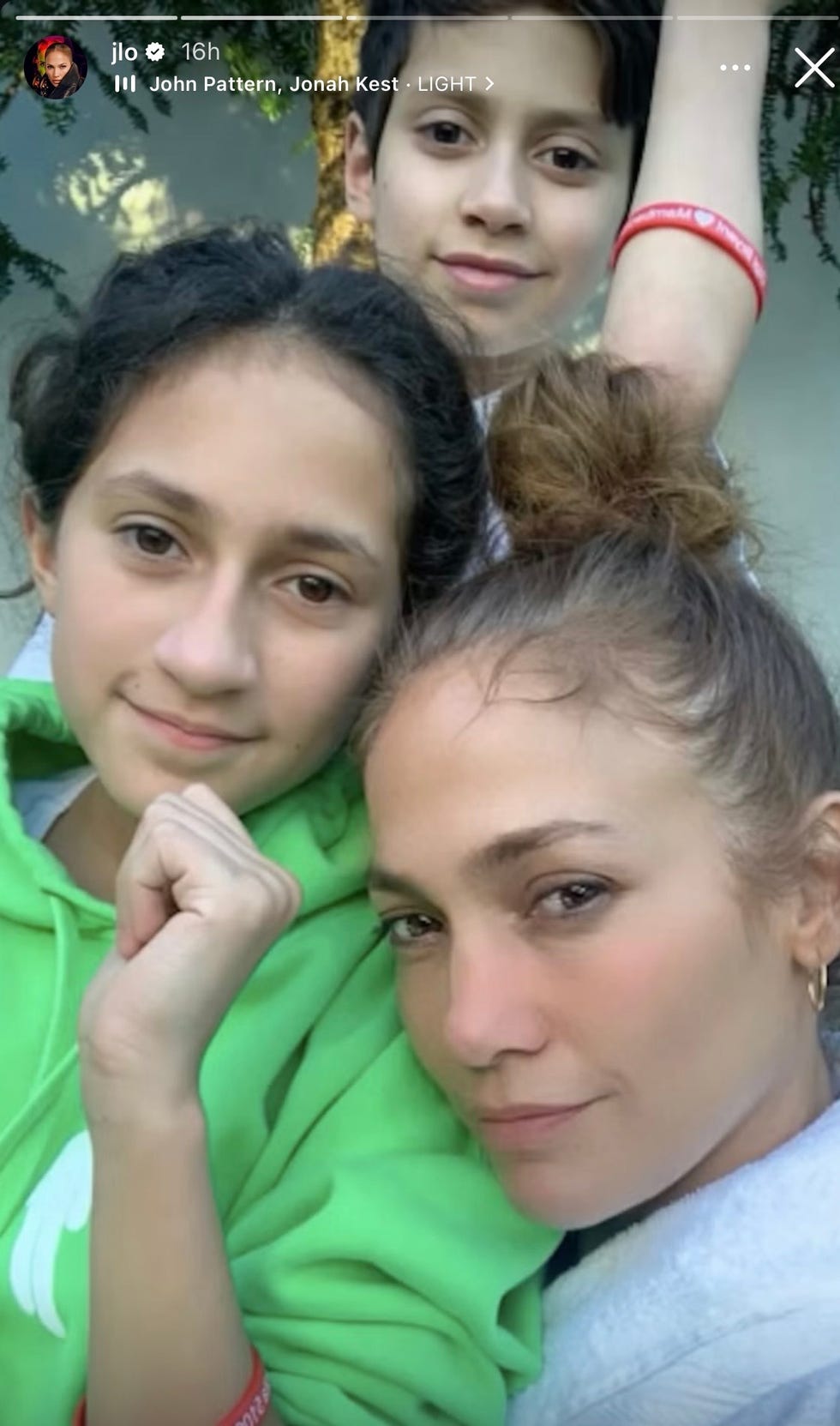 jennifer lopez anneler günü instagram 2025