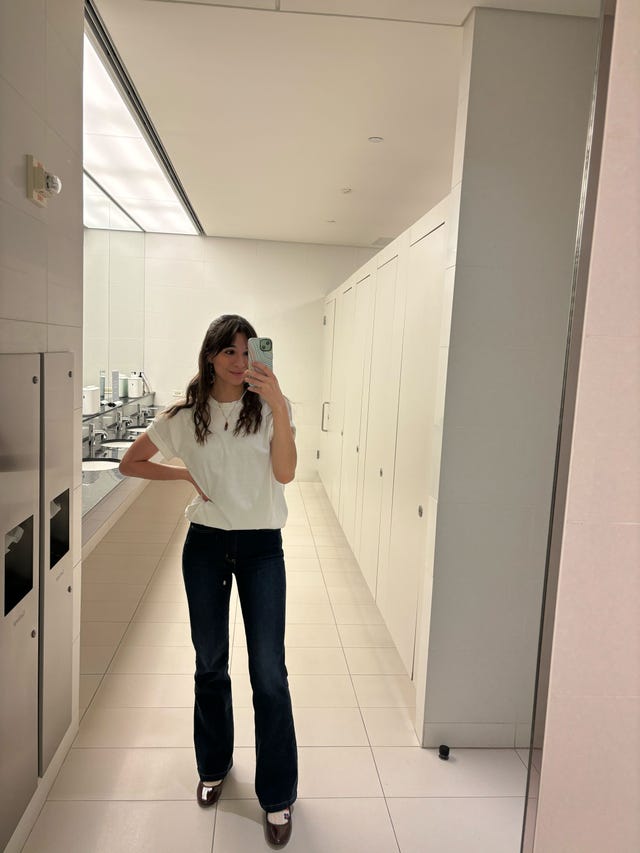 hanes beefyt tucked into jeans to review