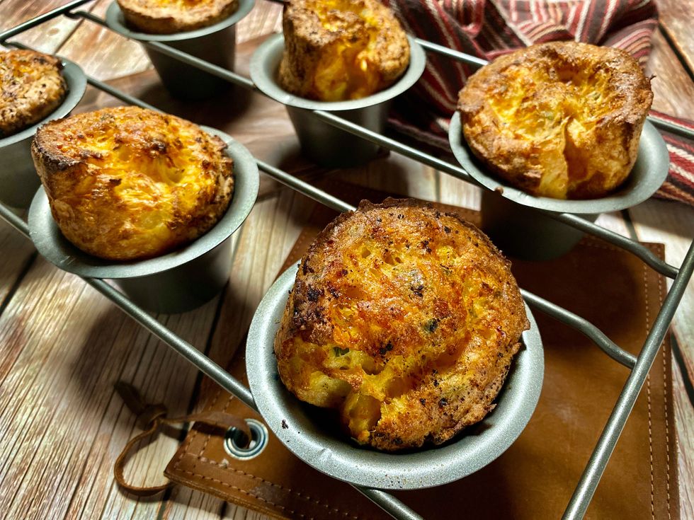 cheddar and thyme popovers