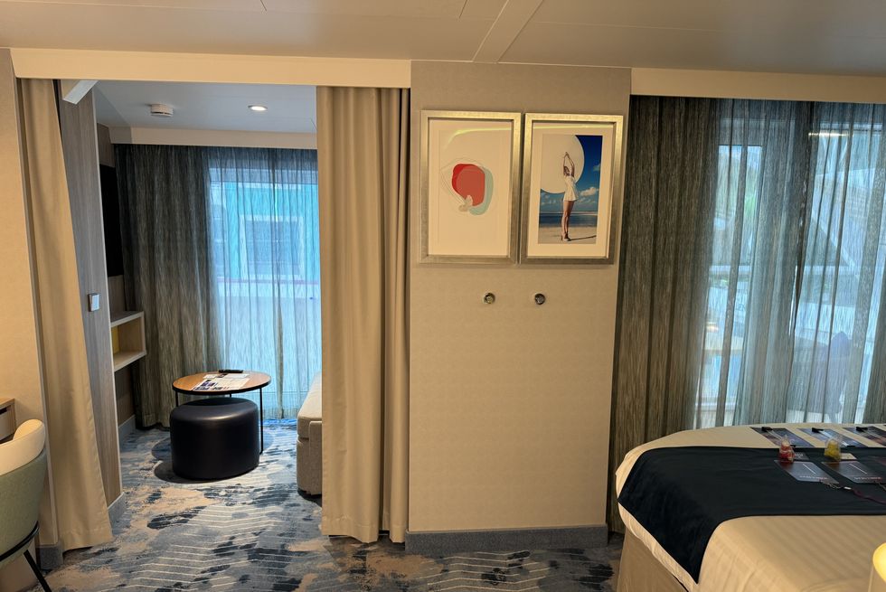 royal caribbean icon of the seas surfside family suite