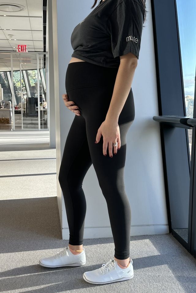 Lululemon Maternity Leggings Review: Align Pants for Pregnancy