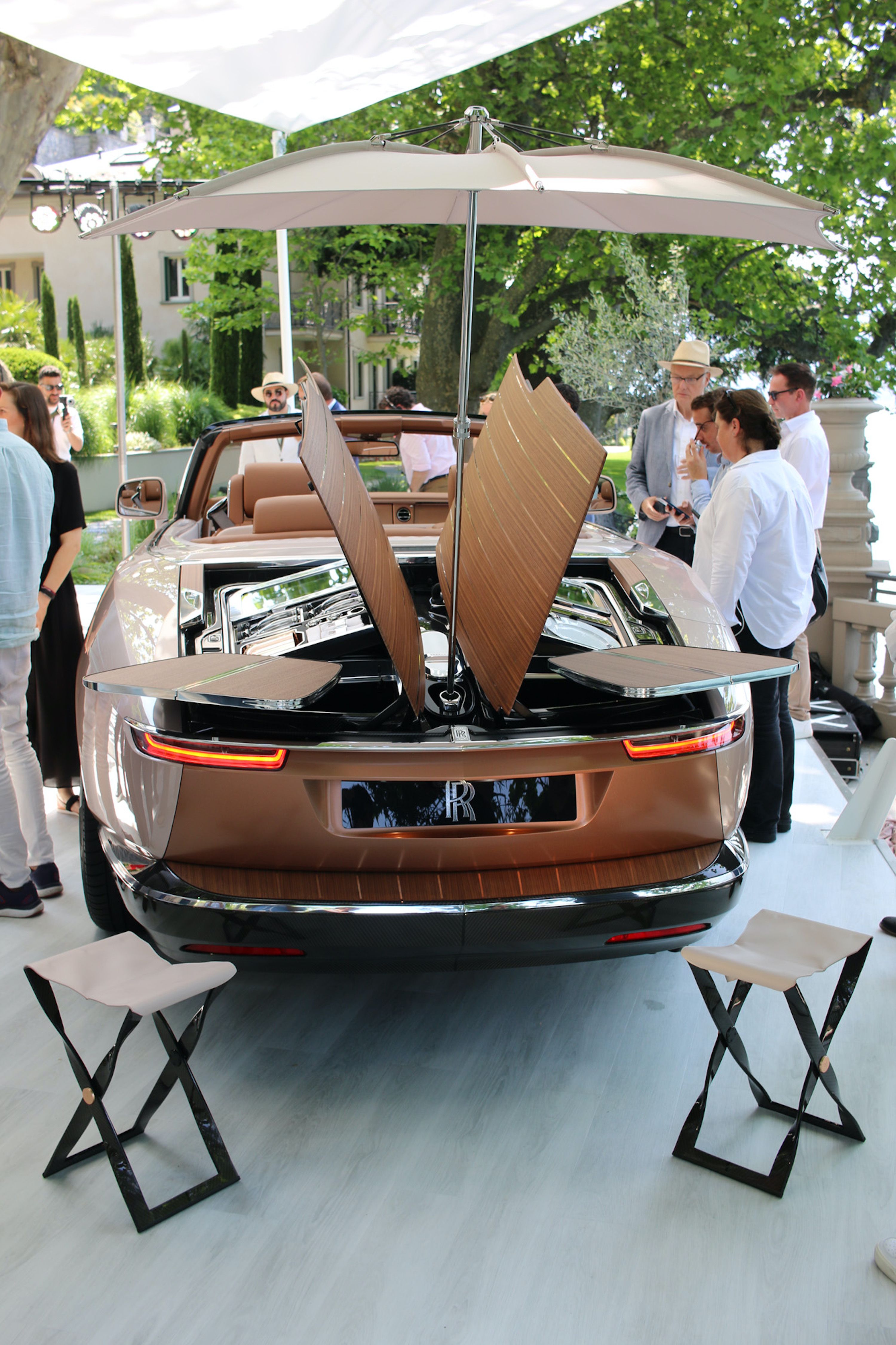 Rolls-Royce's Second Boat Tail Is Brown and Beautiful - CNET