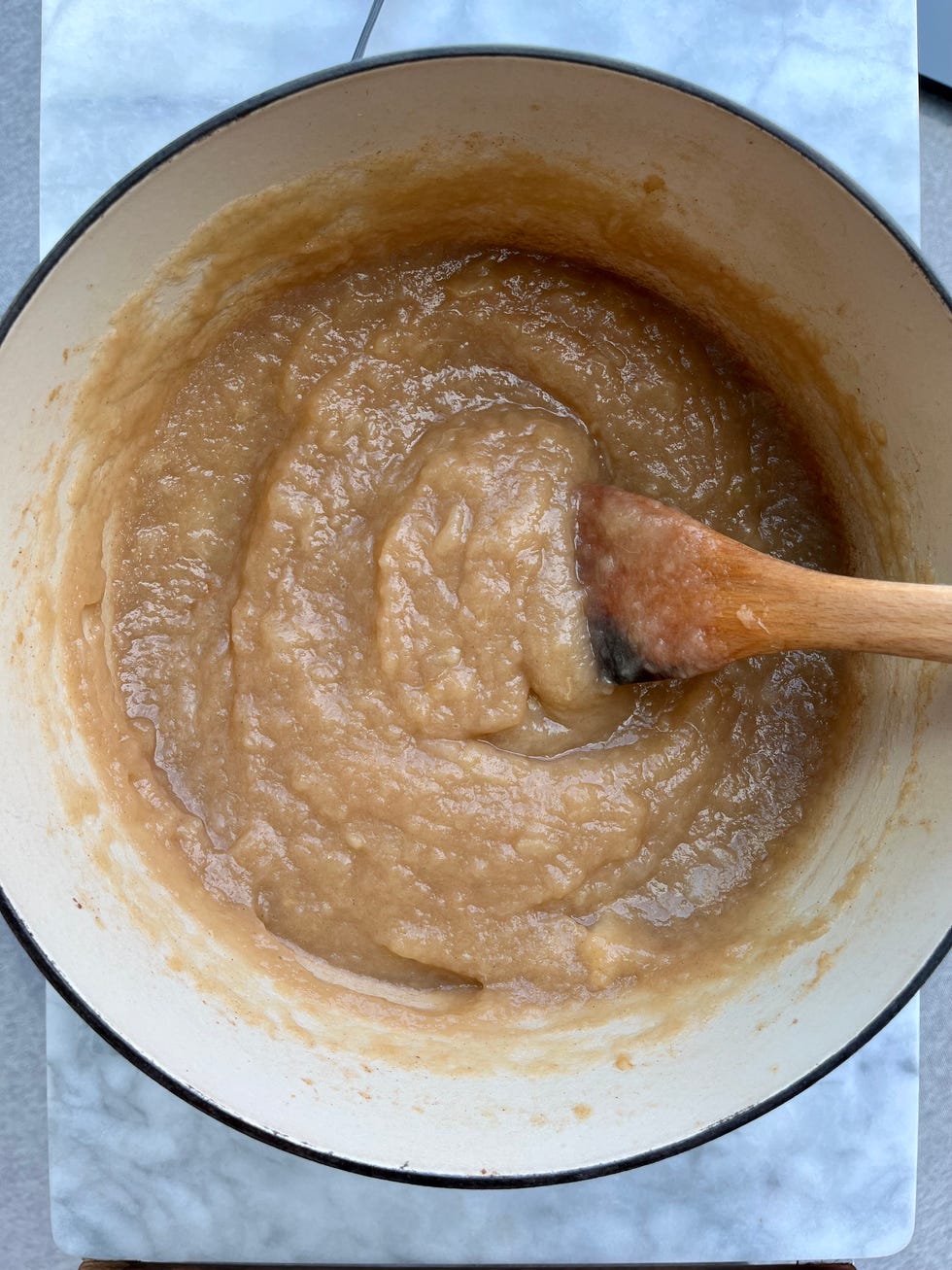 smooth applesauce in a dutch oven