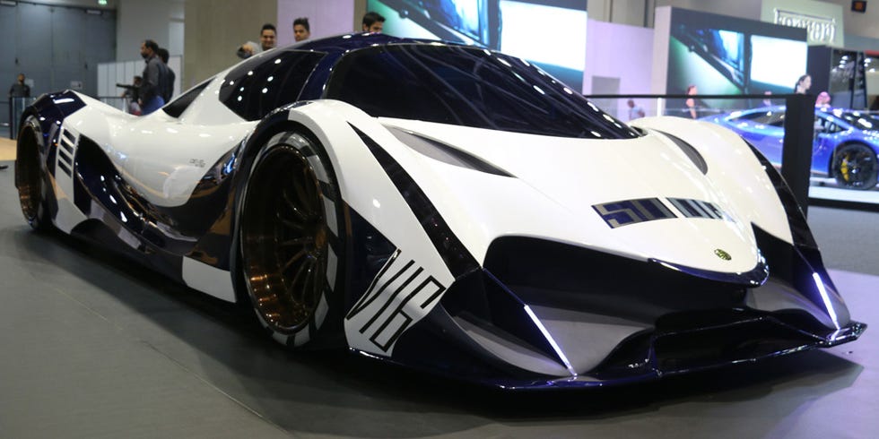 Here's How Dubai's Devel Sixteen Could Do 320 MPH