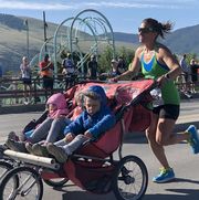 mom-marathon-triple-stroller