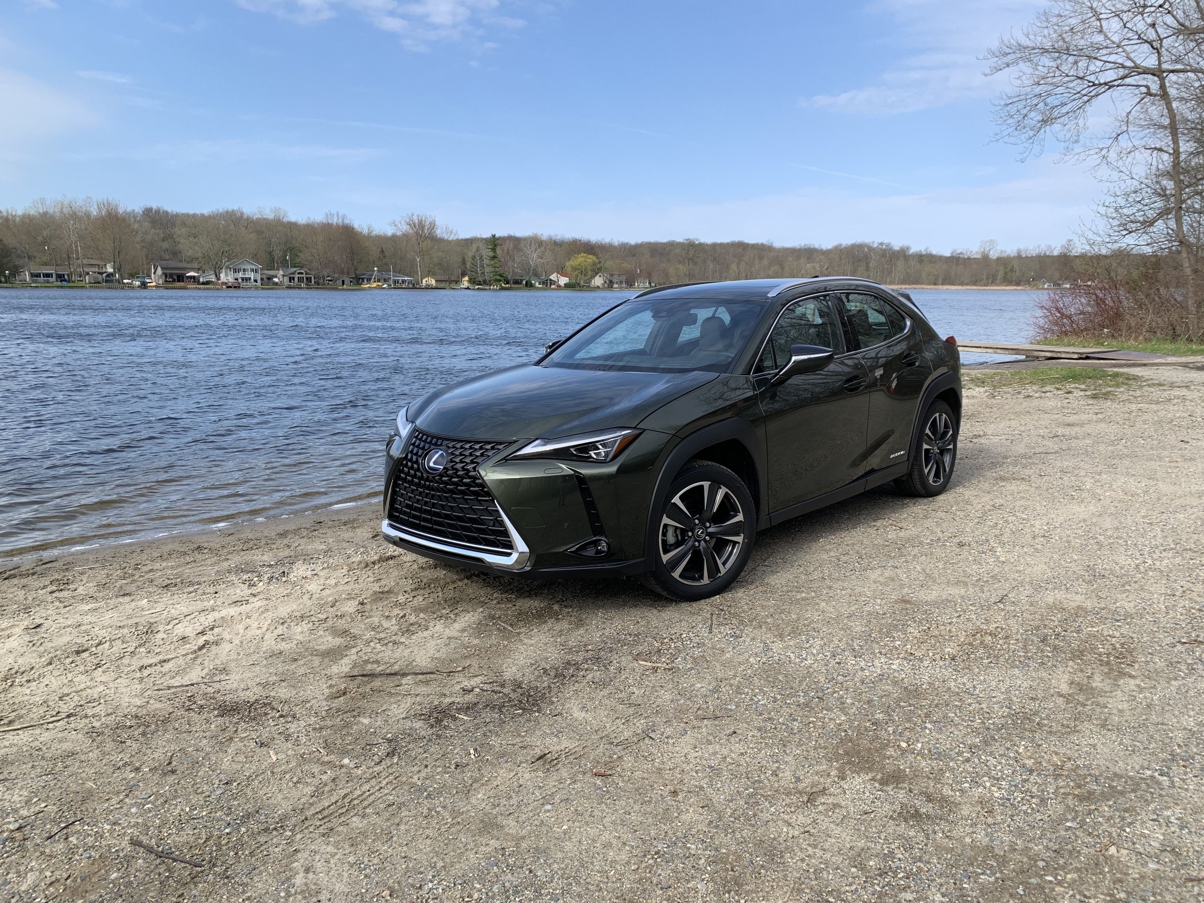 2020 lexus ux 250h luxury outlet suv