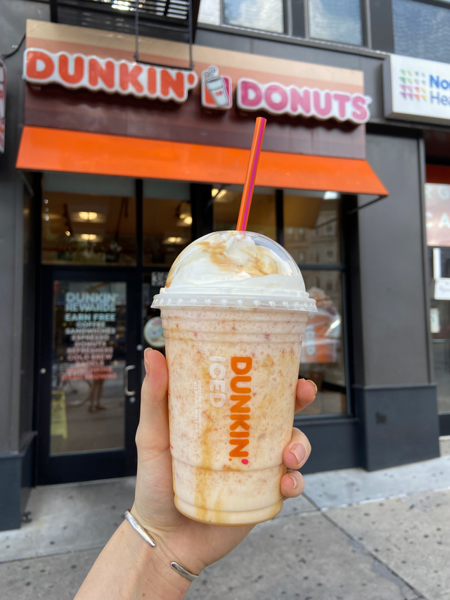 ice-spice-s-new-dunkin-drink-is-made-with-munchkins-donuts