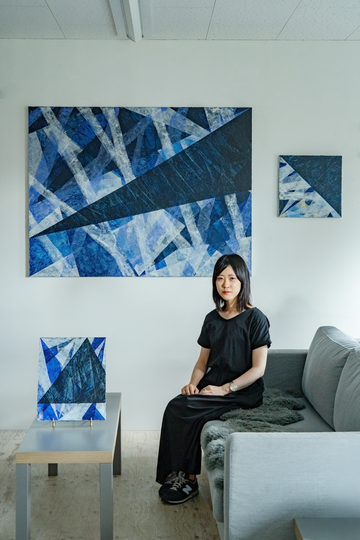 岩田剛典さんが自宅アートを公開！アートと暮らす楽しみ方を語る