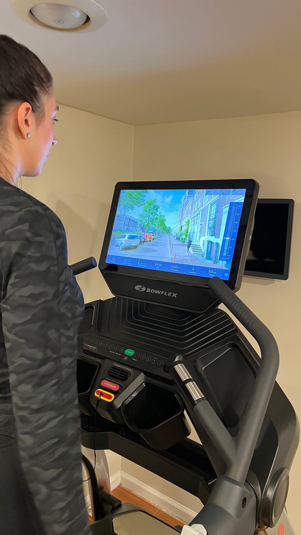 sassos testing the bowflex treadmill 22 in her home