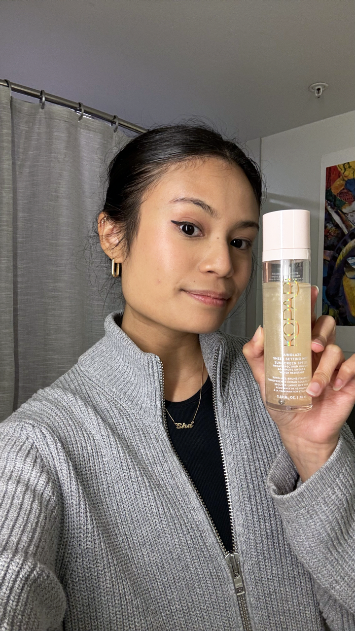 kopari sunglaze sheer setting mist review in bathroom light