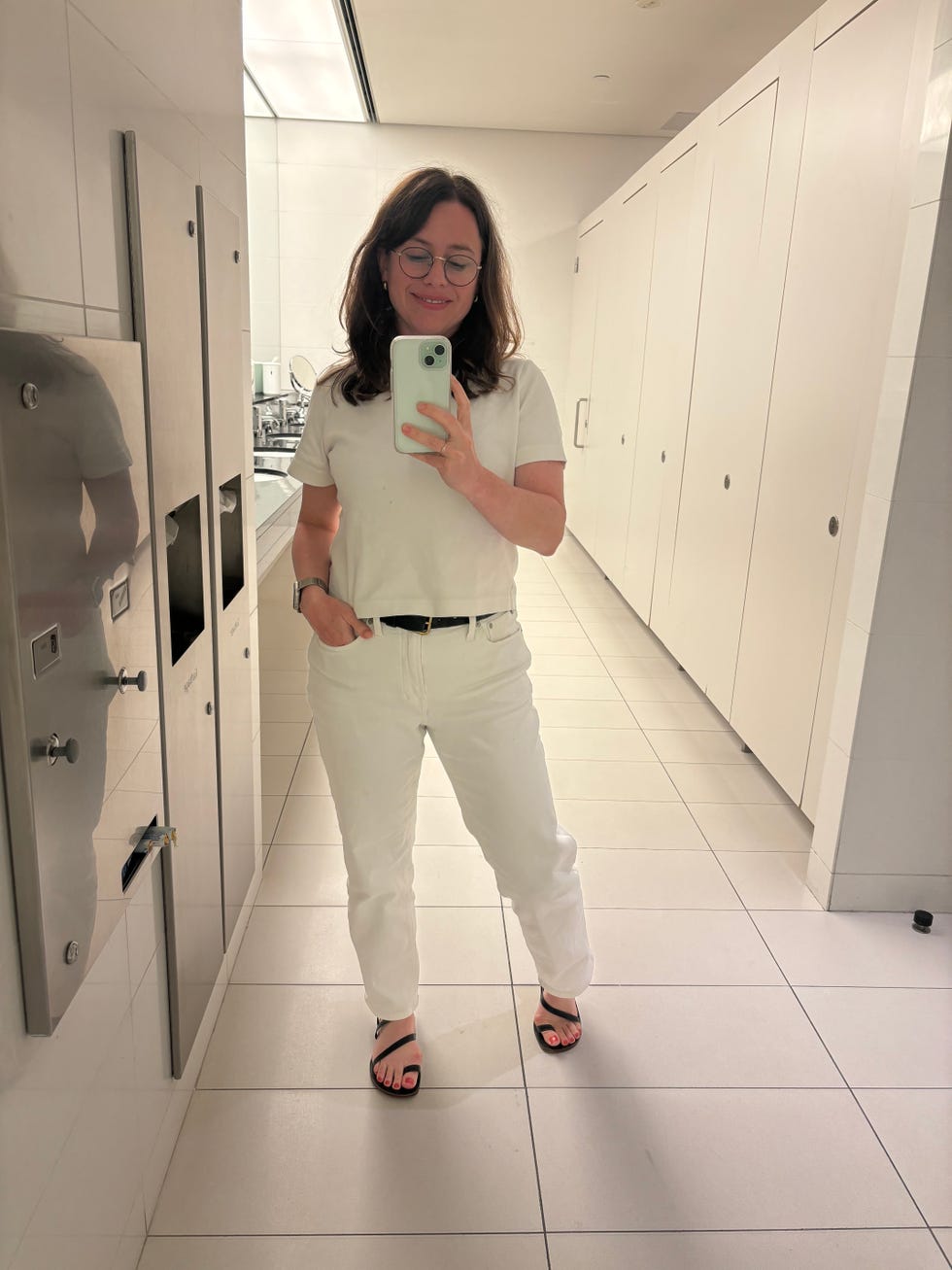 bazaar editor izzy grinspan wears the cos clean cut white tee