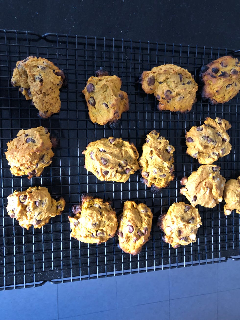 Food, Dish, Cuisine, Snack, Cookie, Cookies and crackers, Chocolate chip cookie, Baking, Ingredient, Baked goods, 
