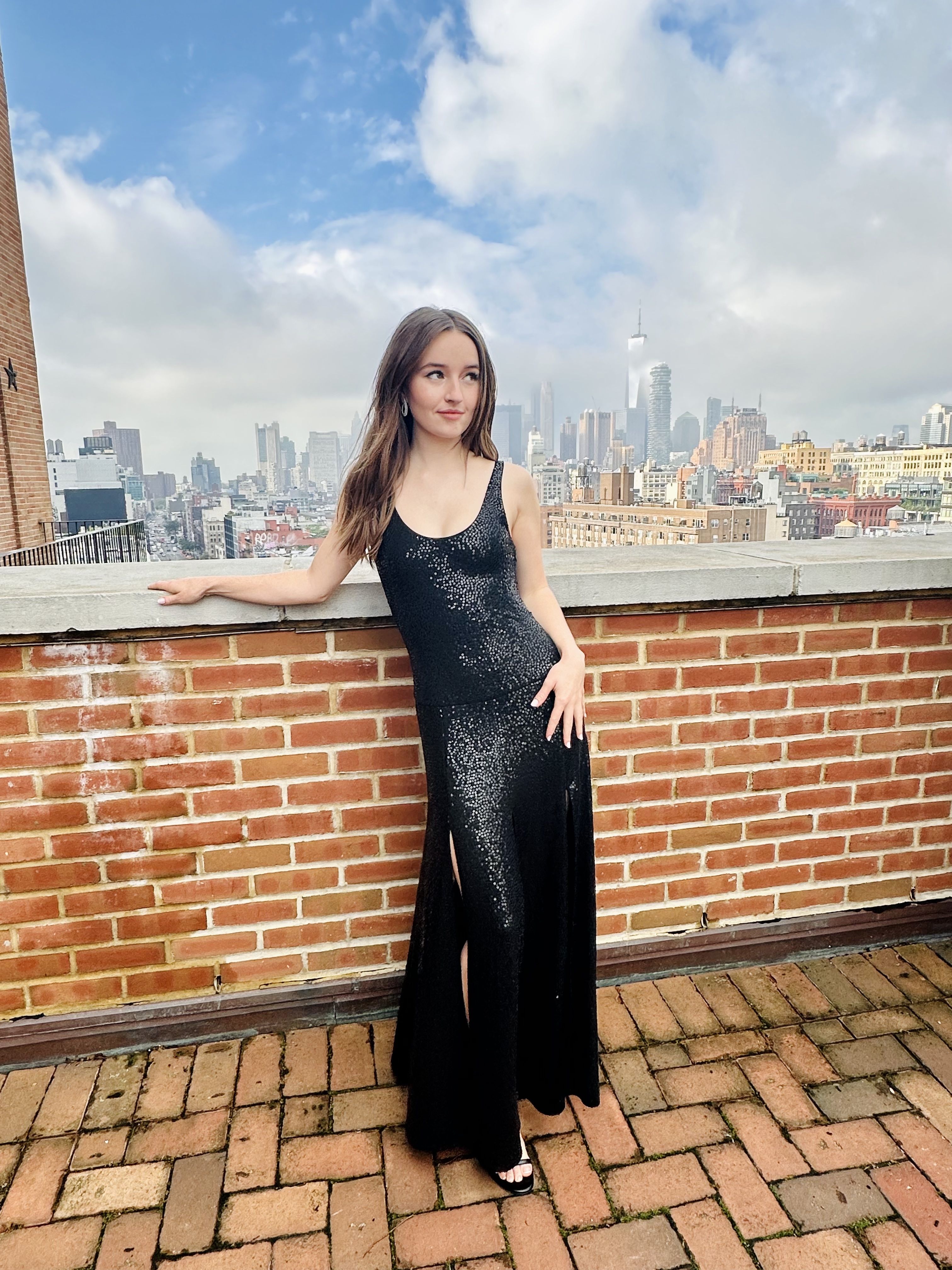 Actress Kaitlyn Dever shares her NYFW Photo Diary from the SS2024 Michael  Kors Show