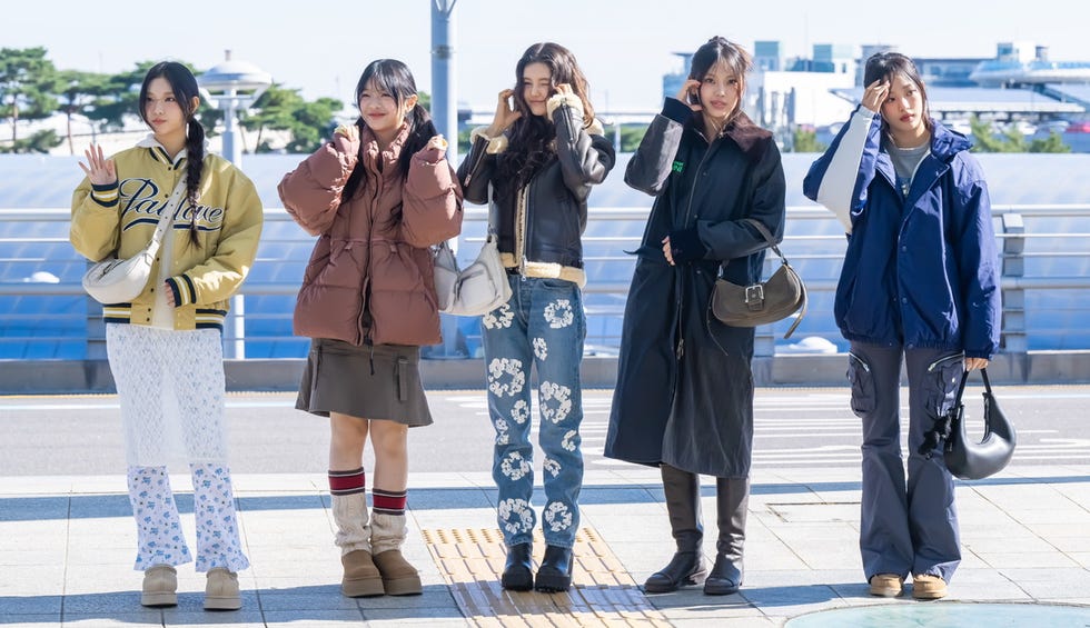 【SATUR】韓国人気◆バラクラバナイロンフード付きTシャツ 今きてる！韓国ブランド「SATUR(セター) 」のトップスをレビュー