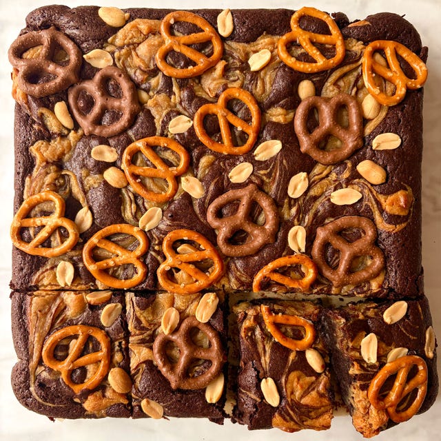 peanut butter pretzel brownies