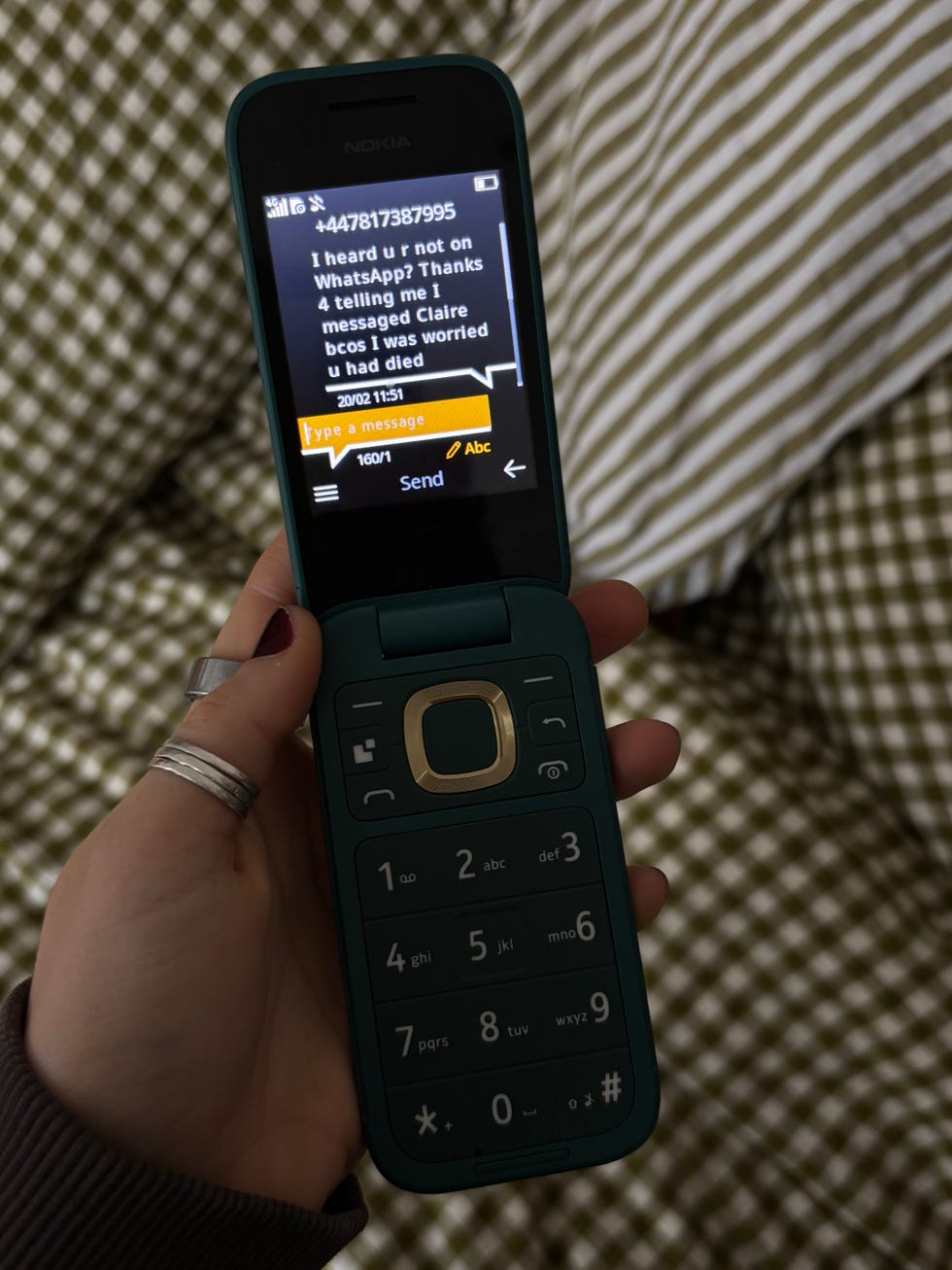 nokia 2660 flip phone review