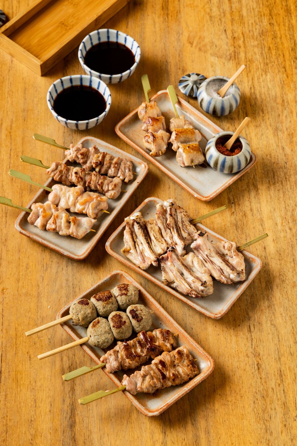 台北鳥喜推出「雞肉串燒禮盒」，把店裡的儀式感帶回家烤