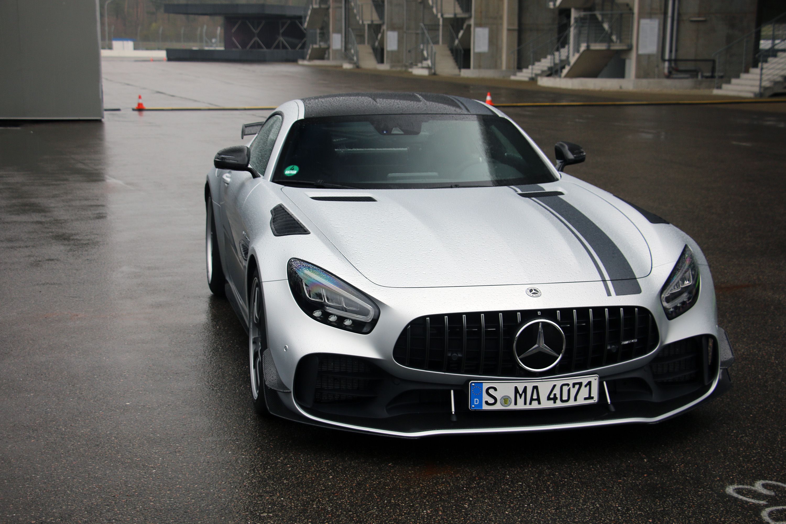 The Mercedes-AMG GT R Pro Is a Hardcore Trackday Beast