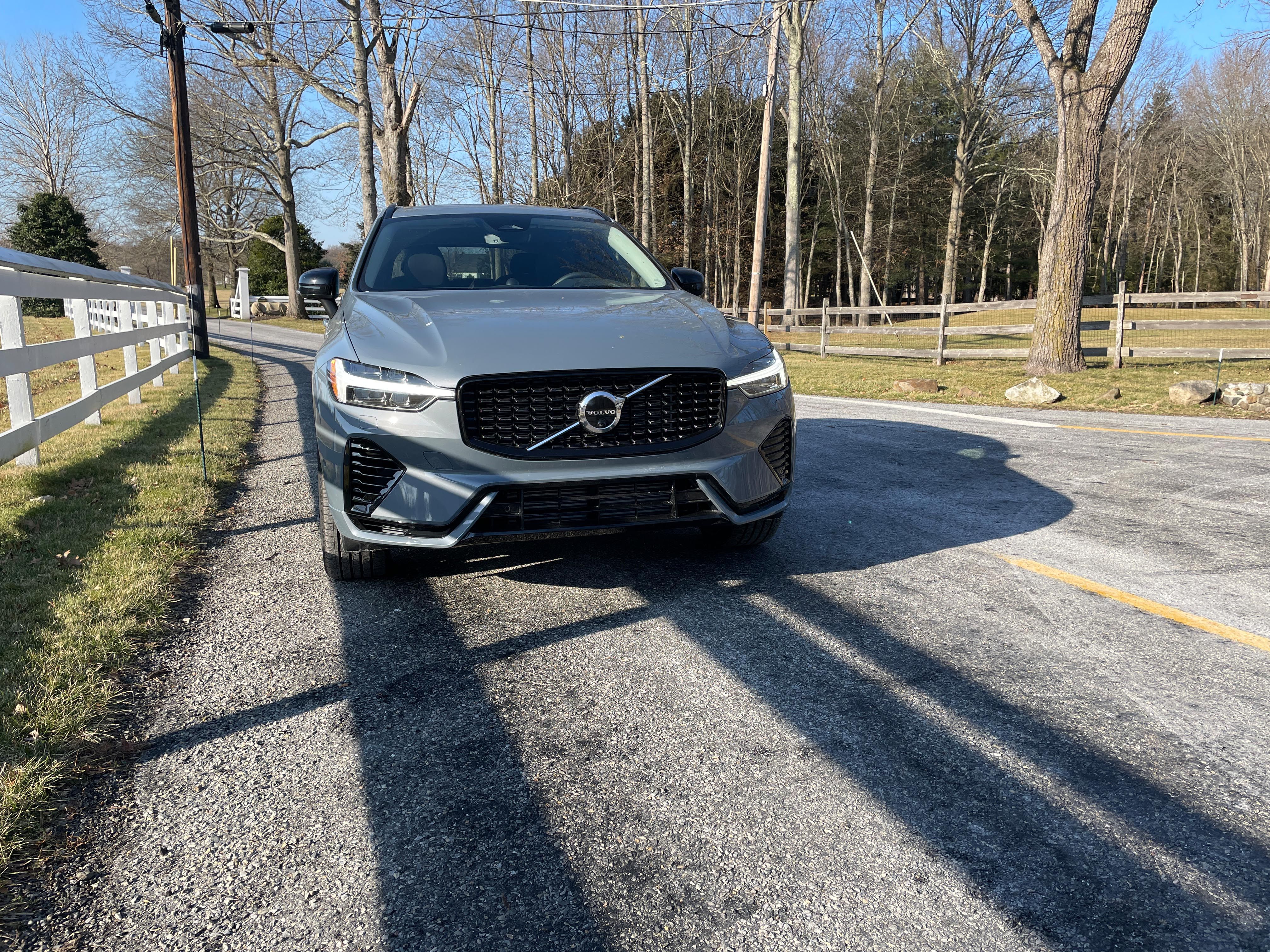 2023 Volvo XC60 AWD Ultimate Review: Stylish but Shows Its Age