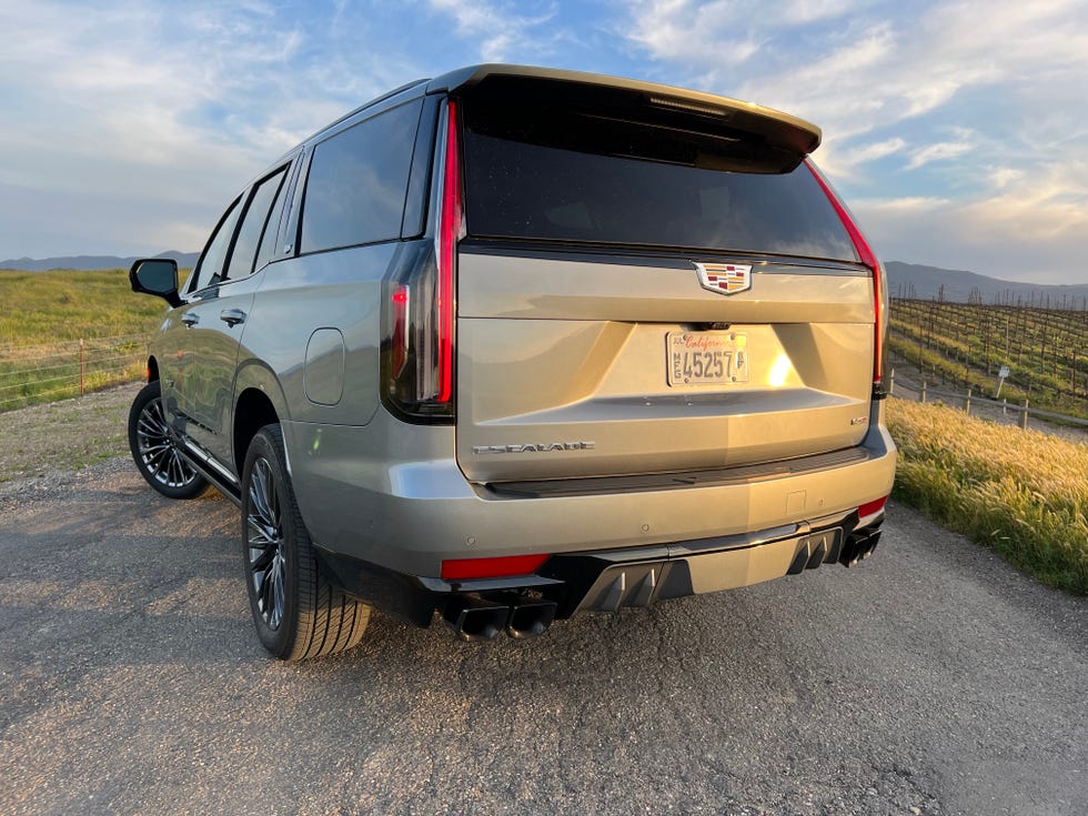 2023 cadillac escalade vseries