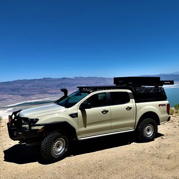 ford ranger 4x4 with rooftop tent