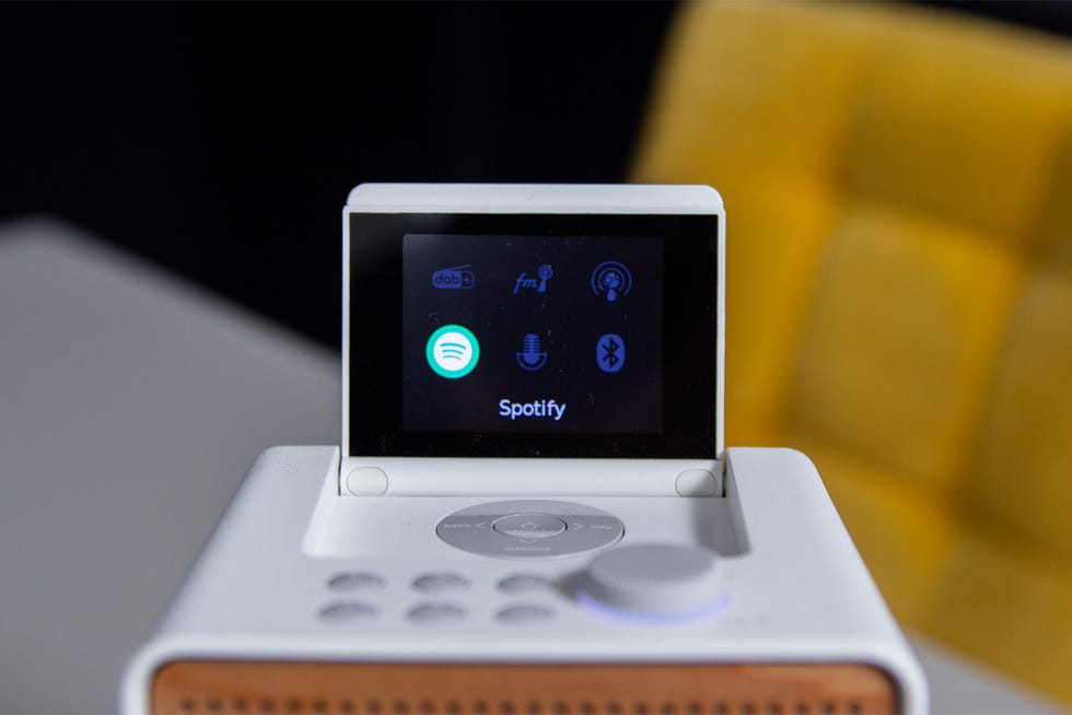 digital audio device showcasing streaming options