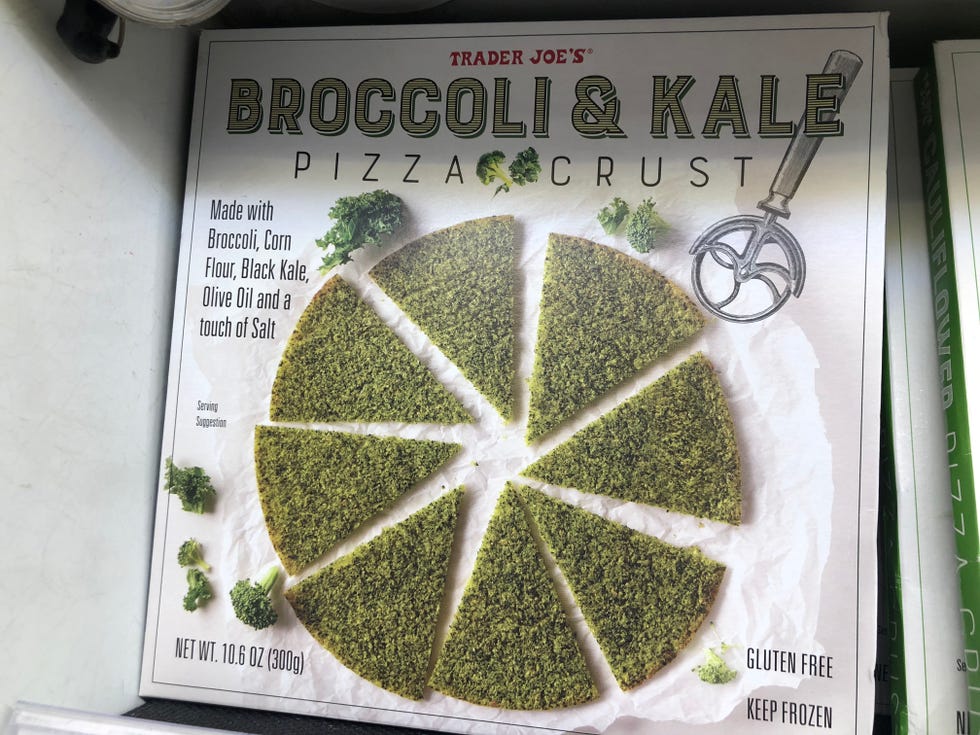 Green, Plant, Organism, Circle, Vegetarian food, 