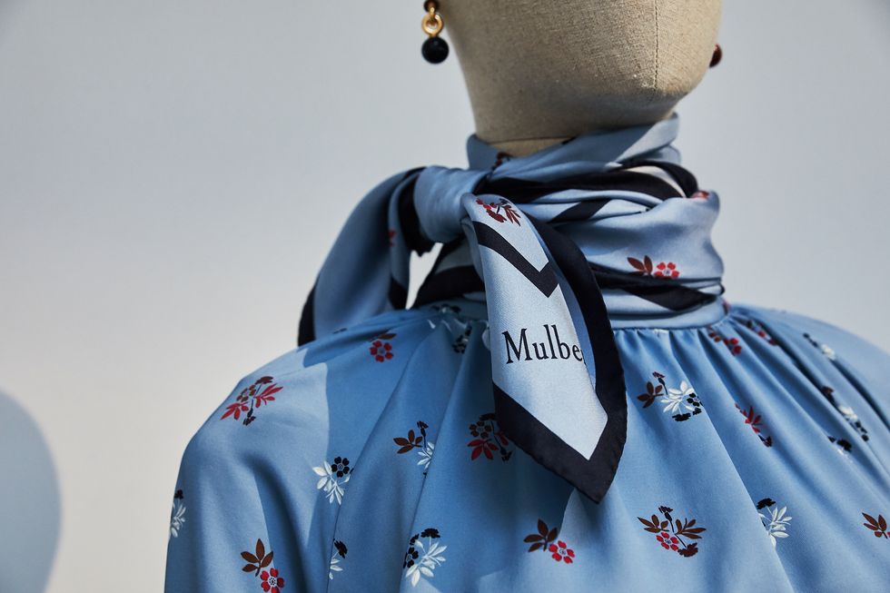 【巴黎時裝週】你最愛的英倫包包Mulberry又有新包了！3款設計10種色彩，格紋、條紋、千鳥格設計全都有！