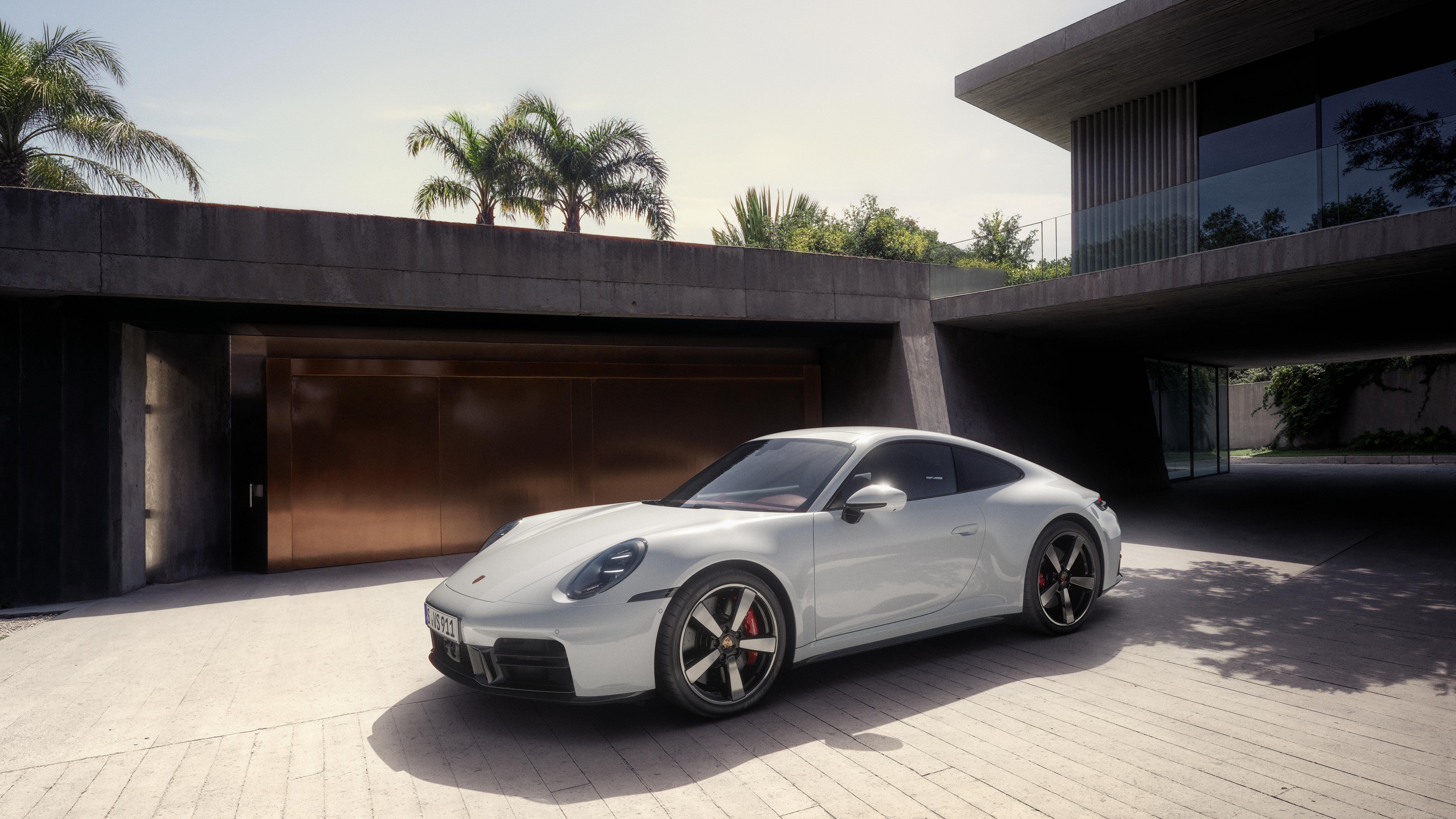 2025 Porsche 911 Carrera S Gains Power, Loses Manual