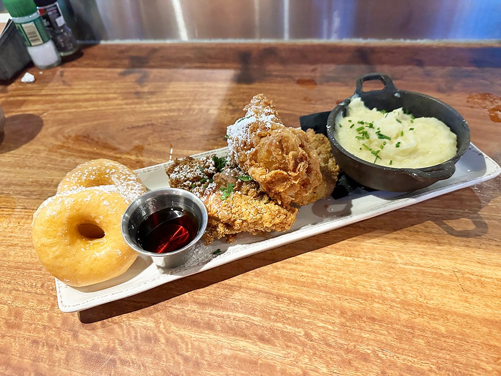 The Best Food At Disney Springs - Where To Eat At Disney Springs