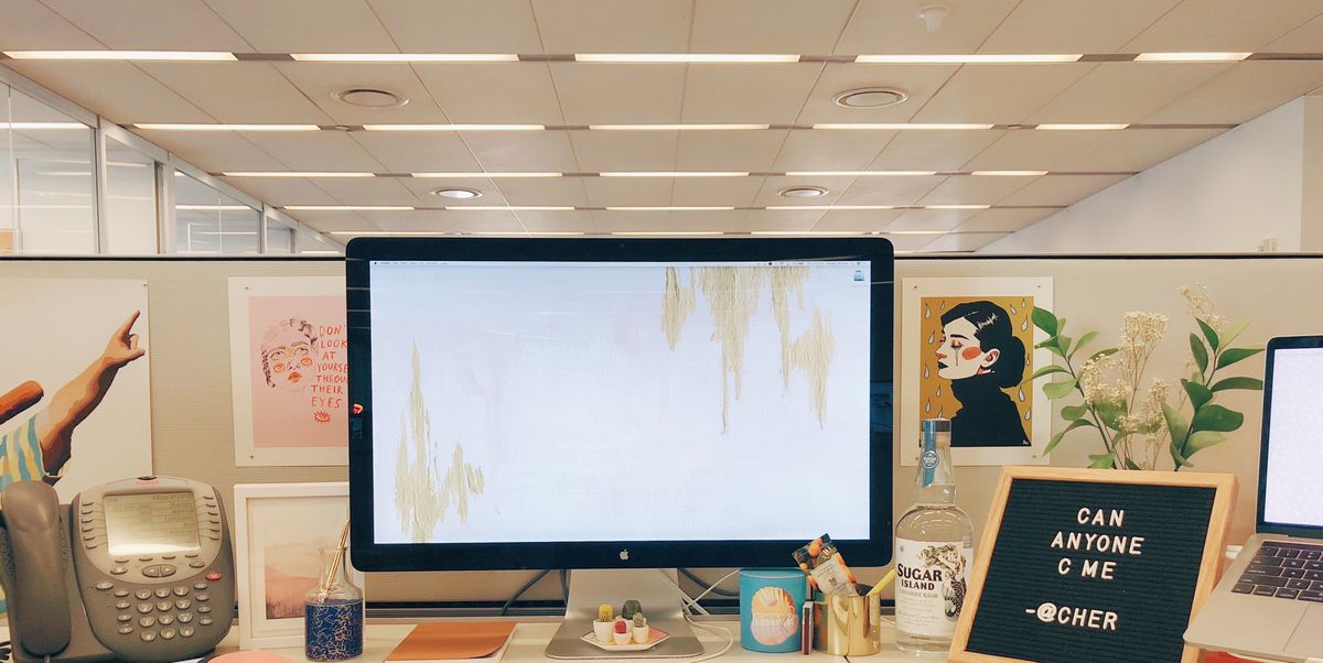 20 Amazing Photos Of Cubicle Decorations That Might Inspire You To
