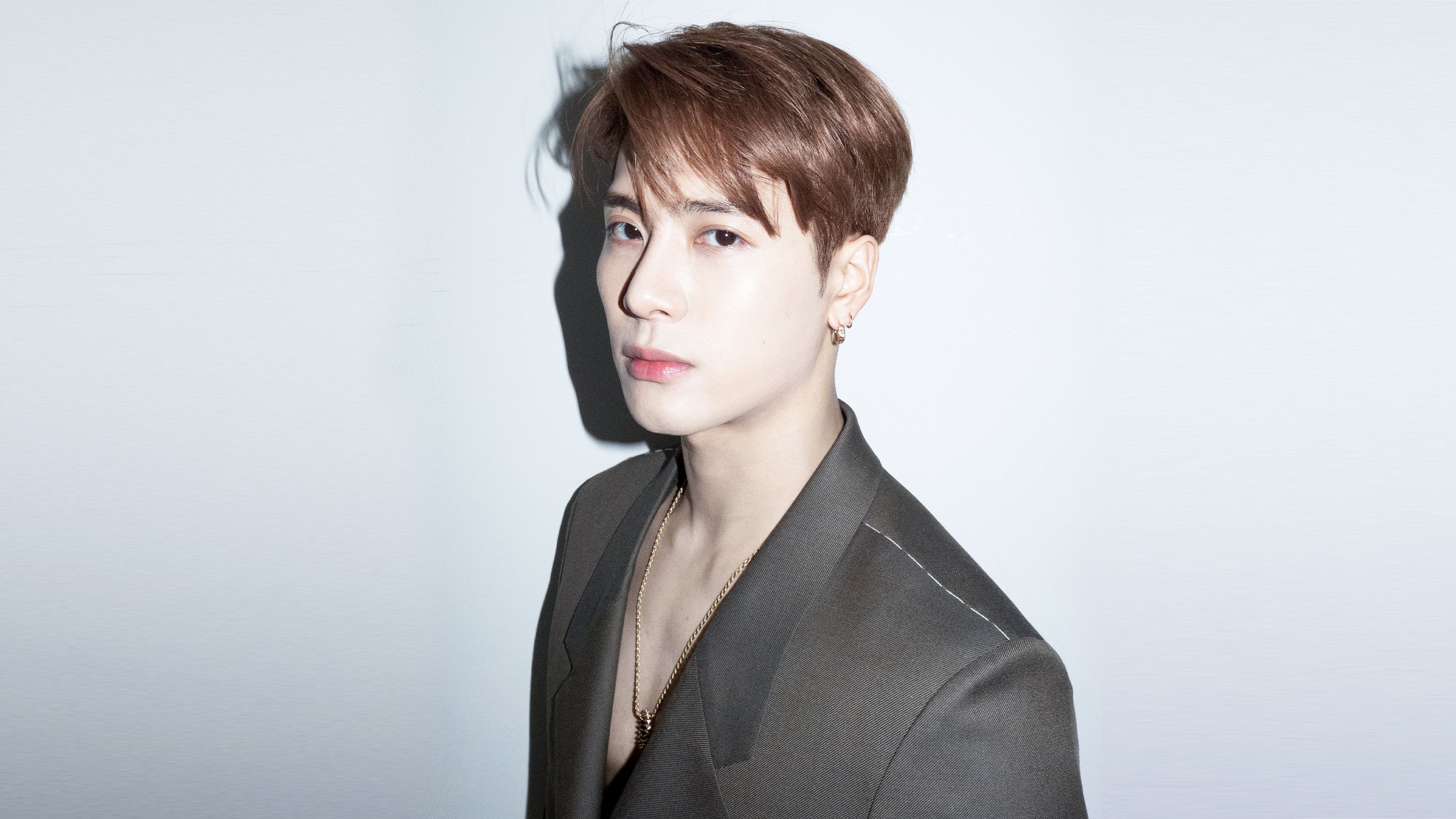 GOT7's Jackson Wang Shows More Concern For Others Than Himself At Airport,  Revealing His True Personality - Koreaboo