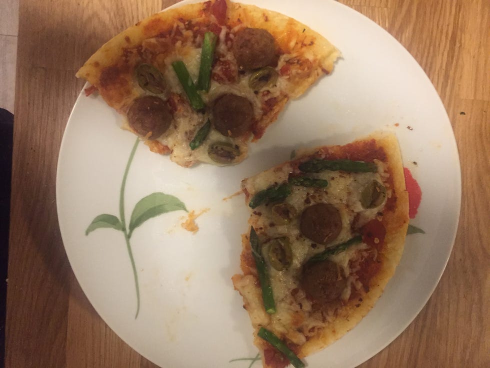 Dish, Food, Cuisine, Ingredient, Meat, Staple food, Flatbread, Brunch, Produce, Pizza, 