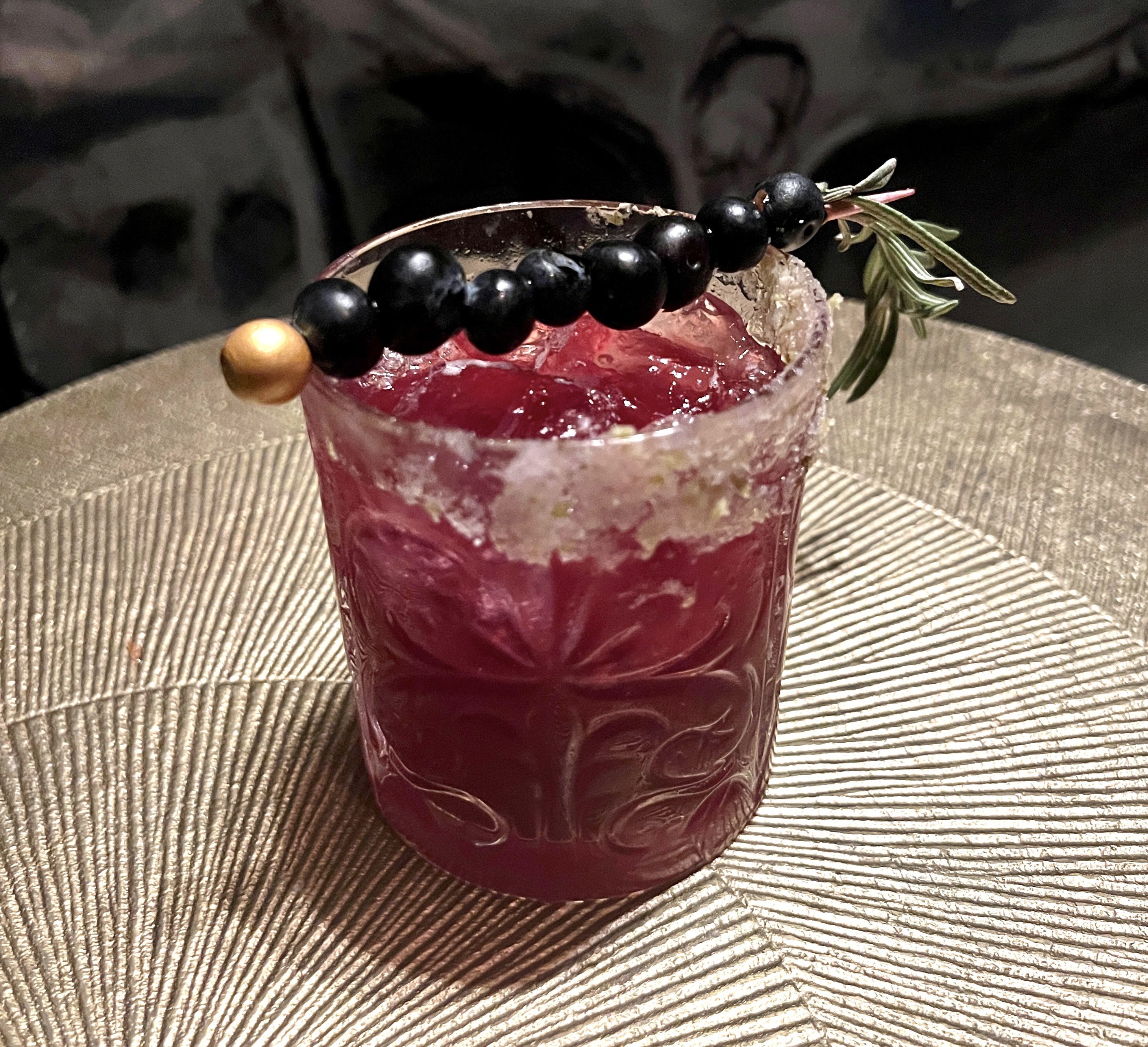 The Cocktails At Vanderpump À Paris Are Ridiculously Beautiful