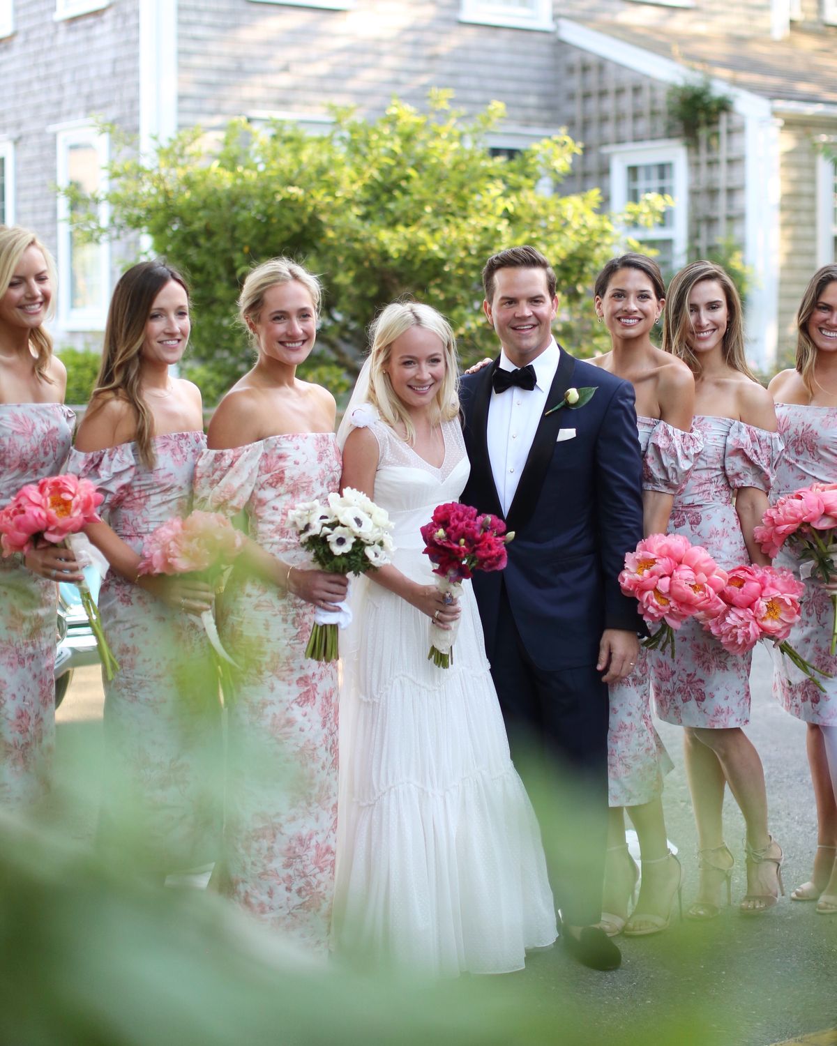 Bride, Gown, Photograph, Dress, Wedding dress, Bridal clothing, Pink, Ceremony, Flower Arranging, Wedding, 