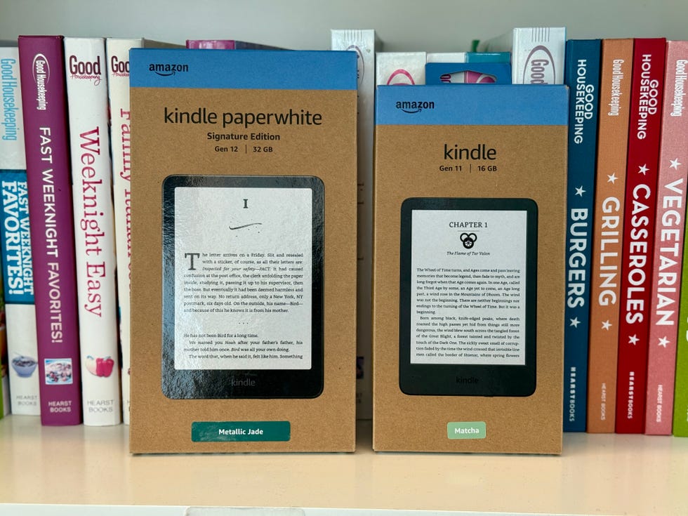 amazon kindle vs kindle paperwhite