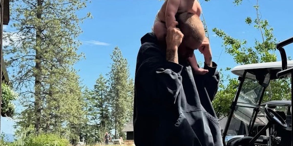 Justin Bieber Shares Vacation Pics With Baby Jack, Says It's "Gonna Be a Good Summer"