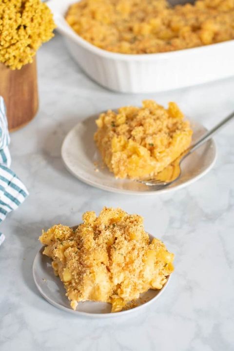 mac and cheese with breadcrumb crust